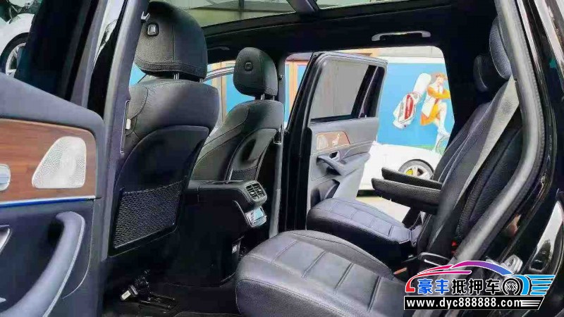 22年奔驰GLS轿车抵押车出售