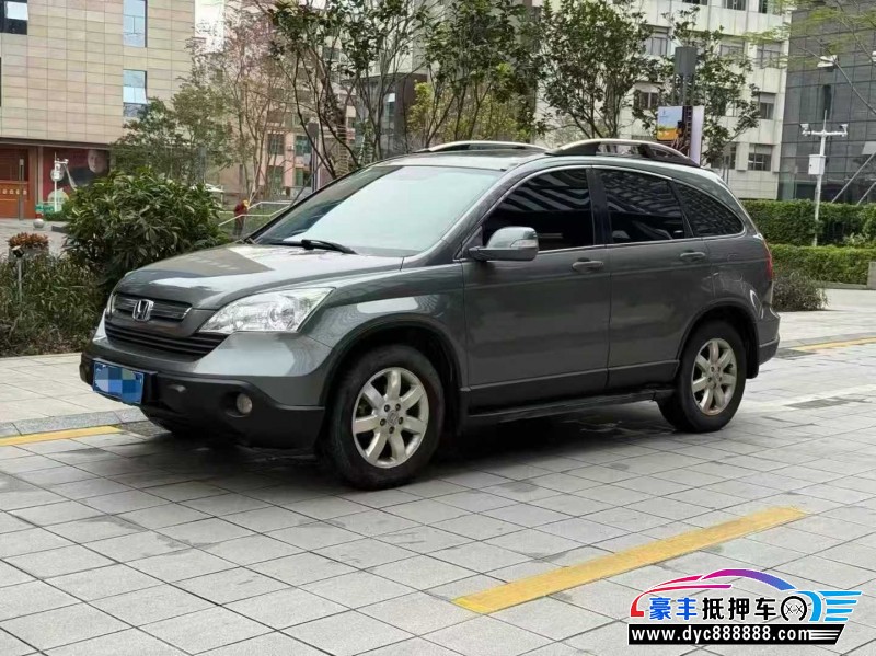 10年本田CR-V轿车抵押车出售