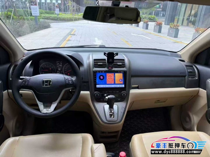 10年本田CR-V轿车抵押车出售