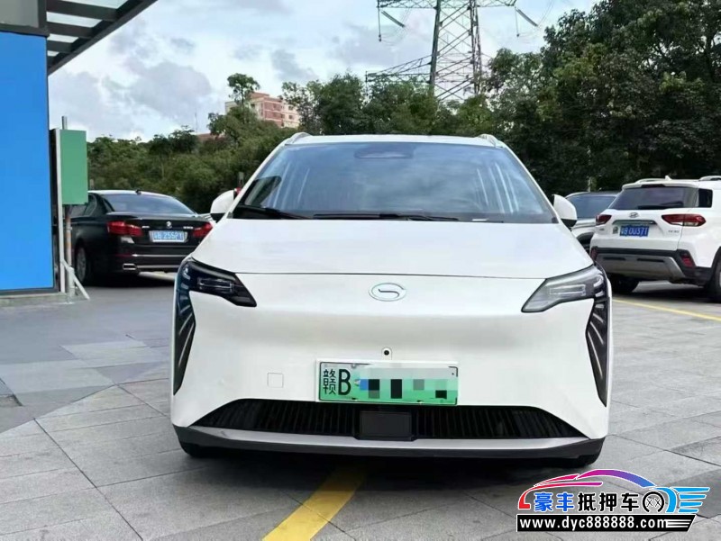 24年埃安Y70轿车抵押车出售