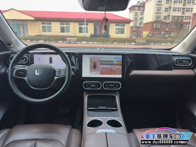 23年零跑C11轿车抵押车出售