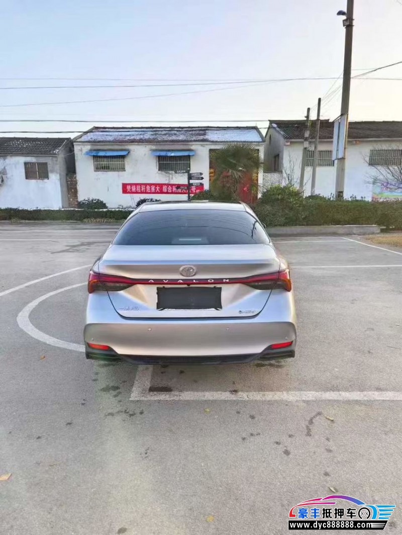 24年丰田亚洲龙轿车抵押车出售