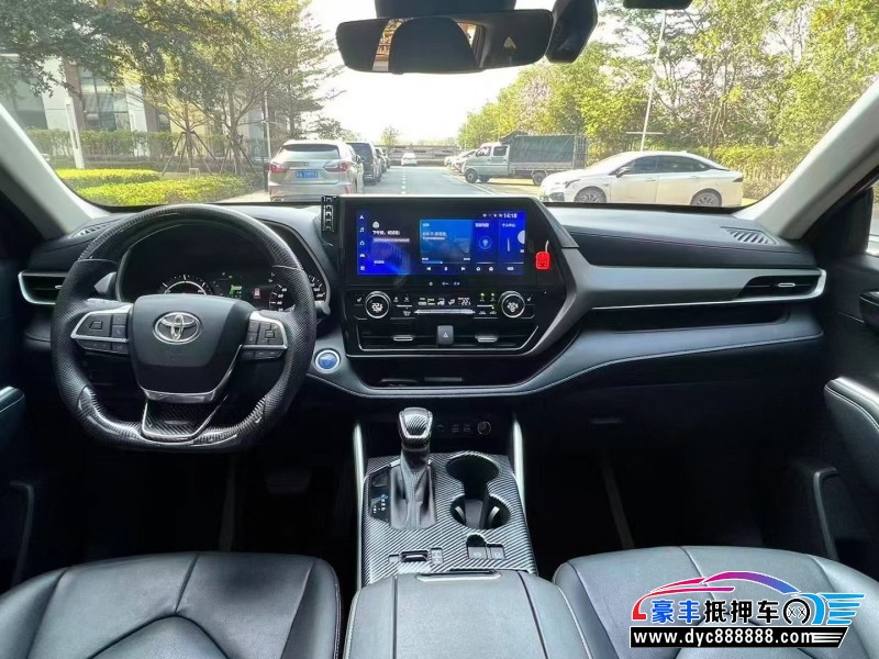 21年丰田汉兰达轿车抵押车出售