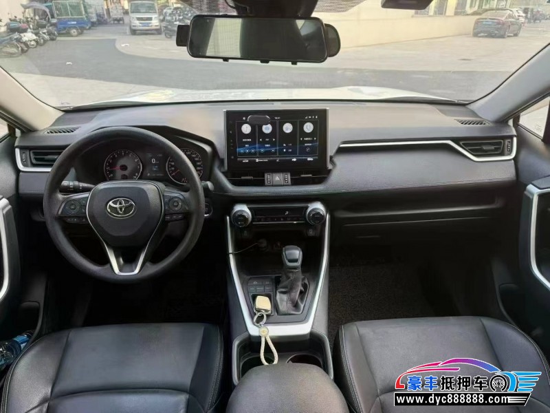 20年丰田威兰达轿车抵押车出售