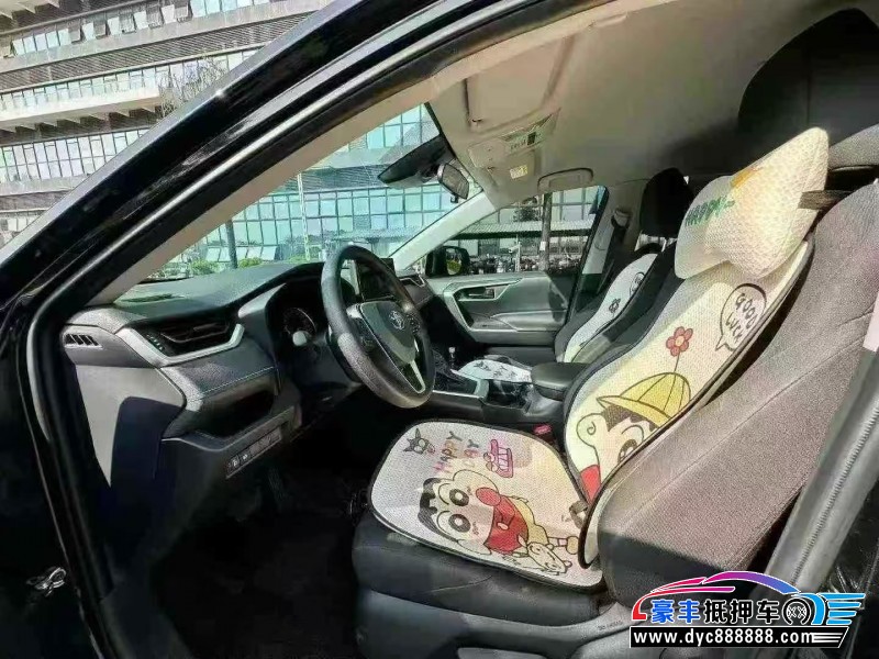 24年丰田威兰达轿车抵押车出售