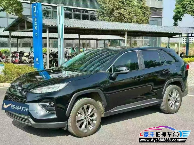 24年丰田威兰达轿车抵押车出售