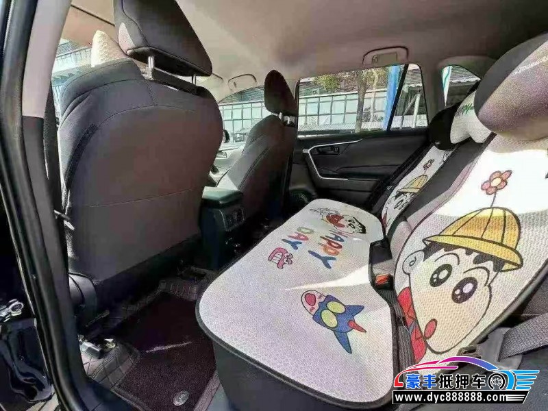 24年丰田威兰达轿车抵押车出售