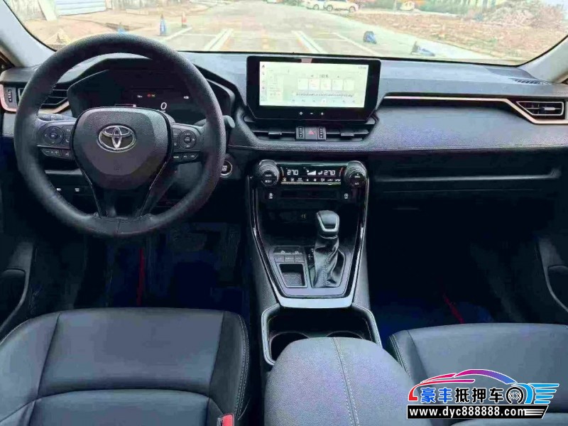 24年丰田威兰达轿车抵押车出售