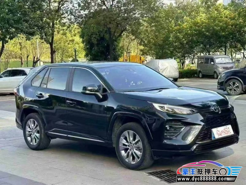 24年丰田威兰达轿车抵押车出售