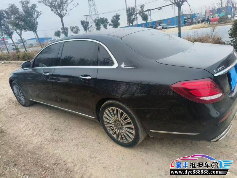 20年奔驰E轿车抵押车出售