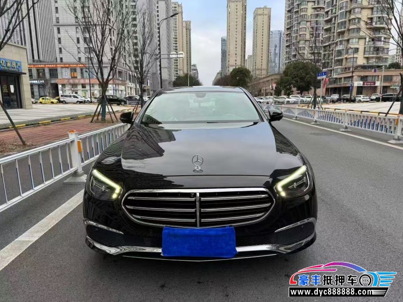 20年奔驰E轿车抵押车出售