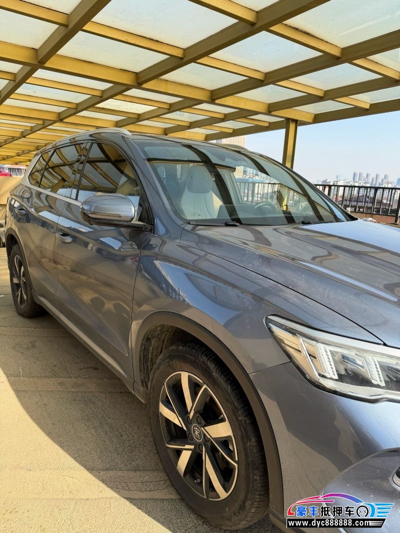 24年比亚迪宋轿车抵押车出售