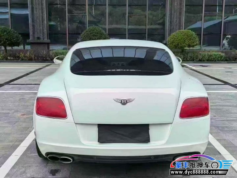 14年宾利欧陆轿车抵押车出售