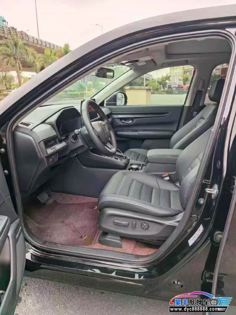 25年本田CR-V轿车抵押车出售