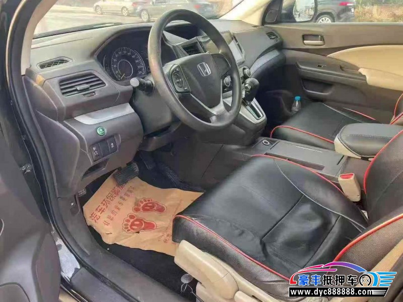 14年本田CR-V轿车抵押车出售