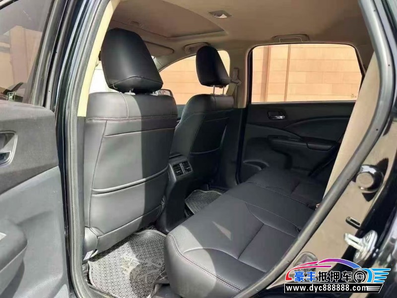 17年本田CR-V轿车抵押车出售