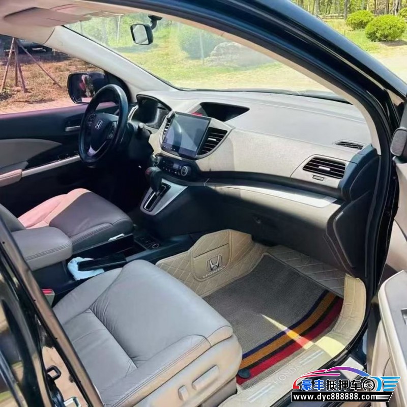 15年本田CR-V轿车抵押车出售