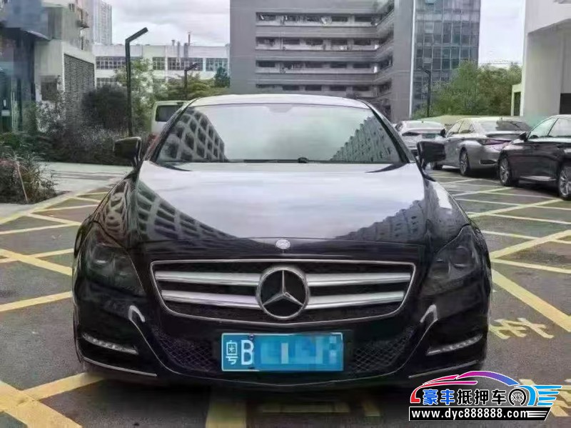13年奔驰CLS轿车抵押车出售