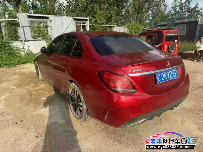 19年奔驰C轿车抵押车出售
