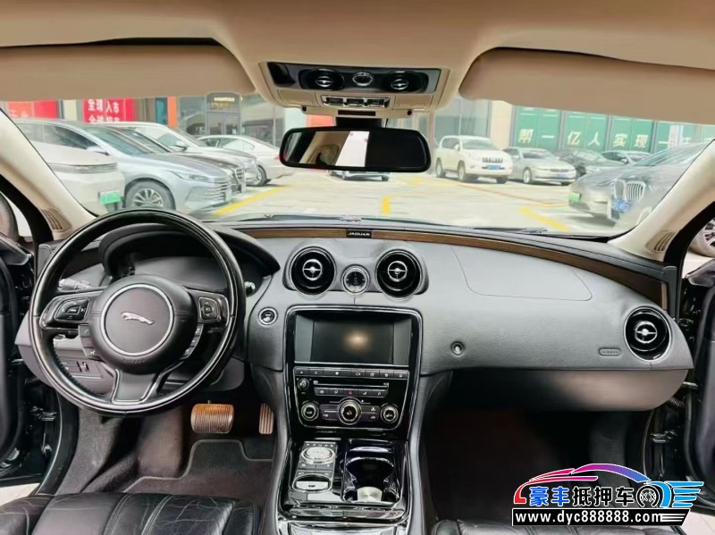 17年捷豹XJL轿车抵押车出售