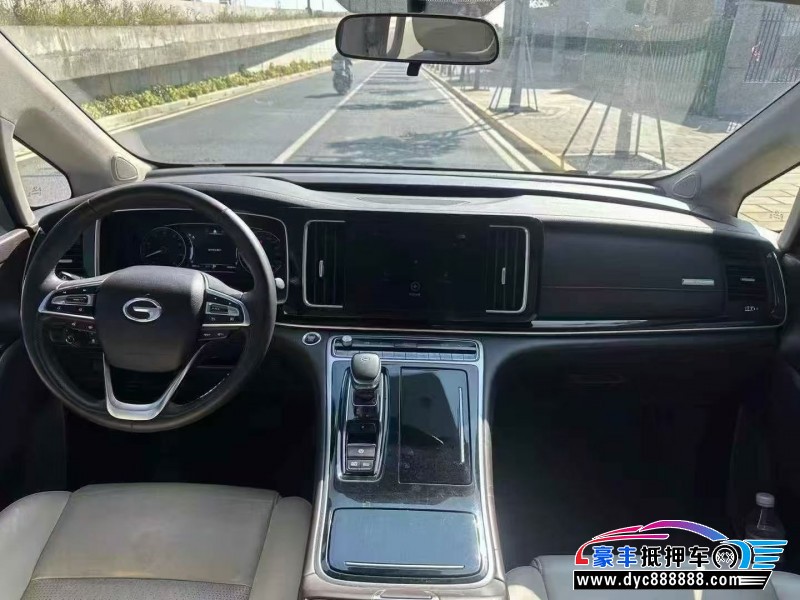 21年传祺M8轿车抵押车出售