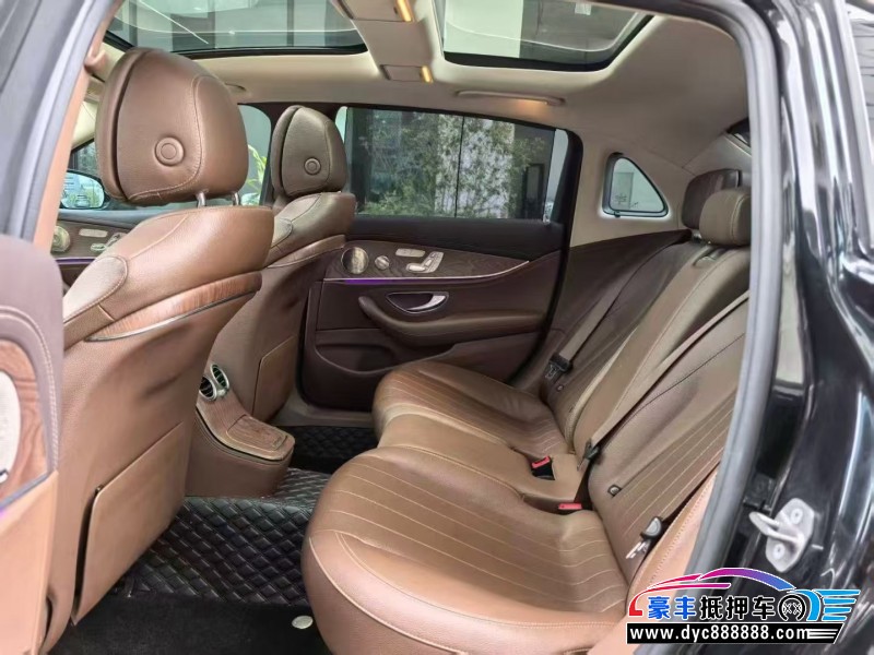 21年奔驰E轿车抵押车出售