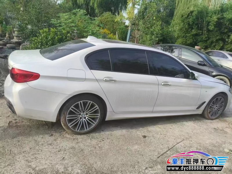 18年宝马5系轿车抵押车出售