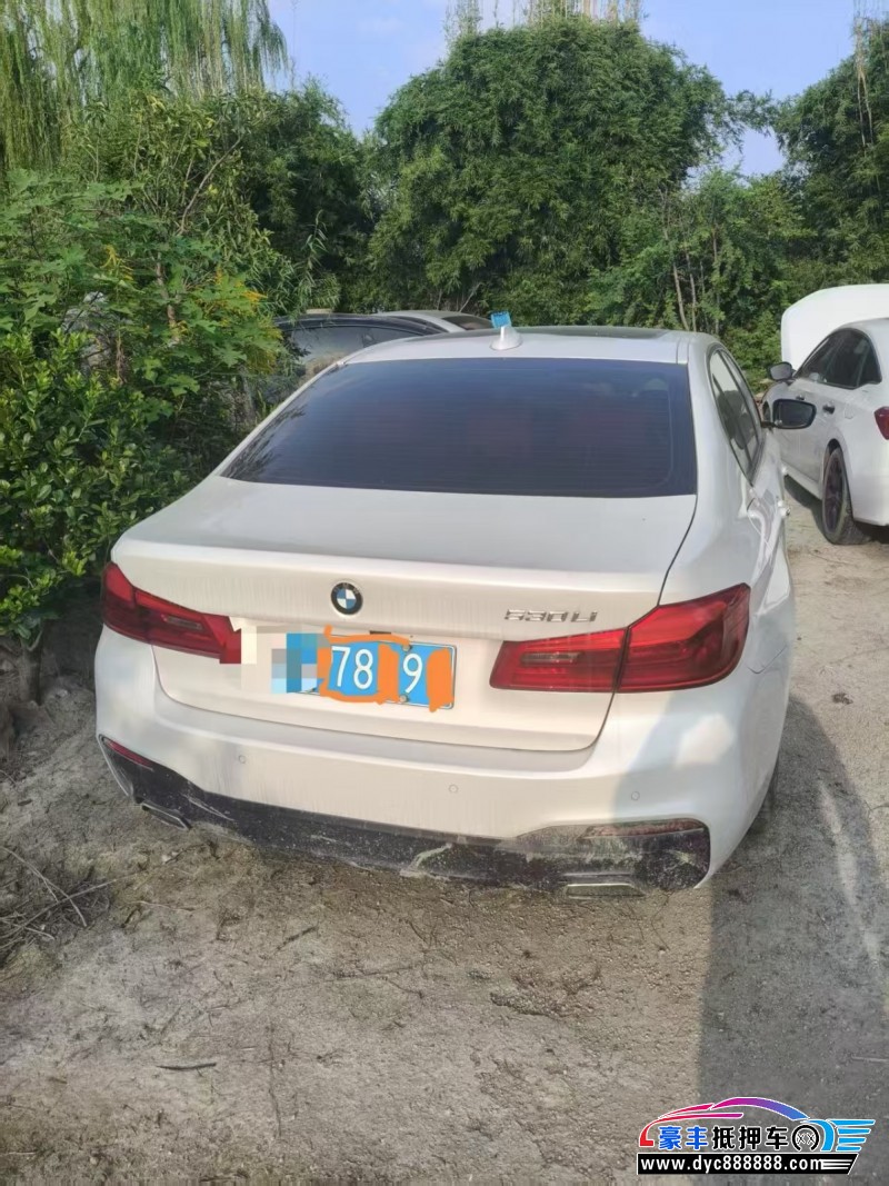 18年宝马5系轿车抵押车出售