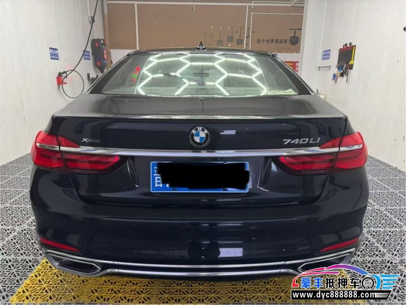 17年宝马7系轿车抵押车出售