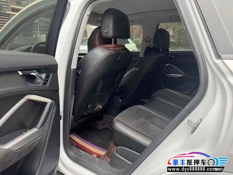 21年奥迪Q3轿车抵押车出售