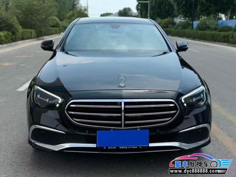 22年奔驰E轿车抵押车出售