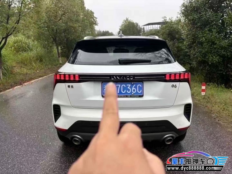 22年领克06轿车抵押车出售