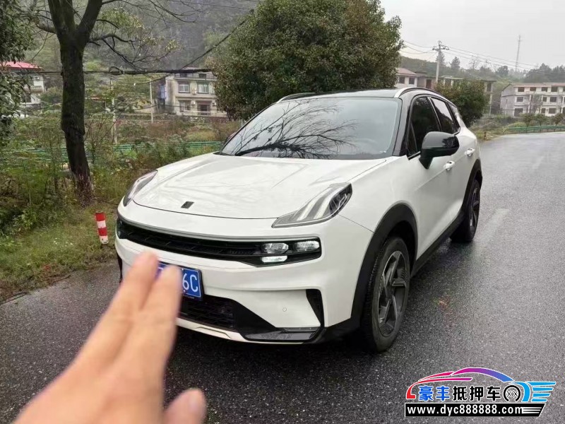 22年领克06轿车抵押车出售