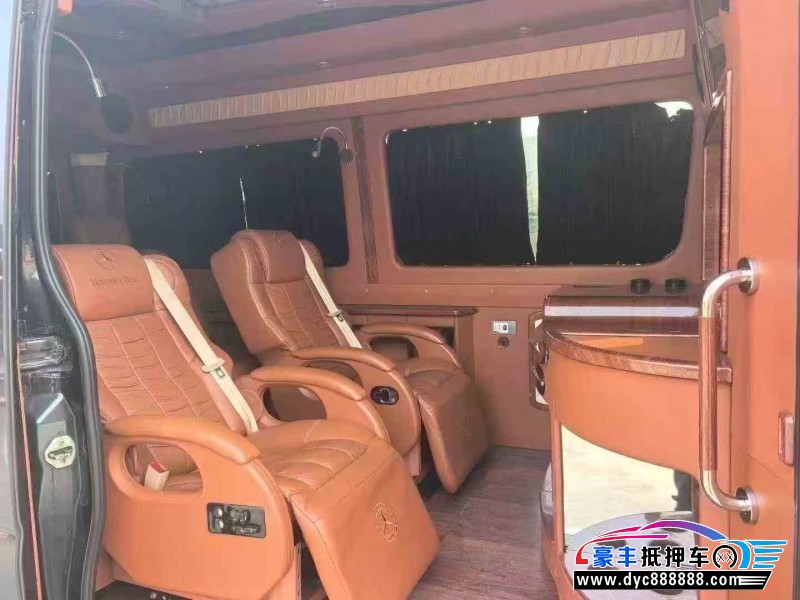 13年奔驰斯宾特MPV抵押车出售