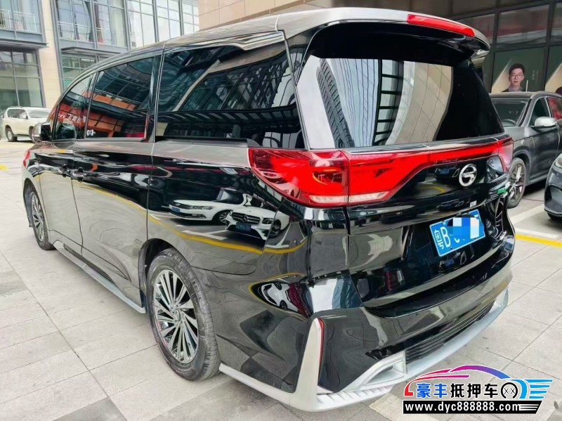 21年传祺M8轿车抵押车出售