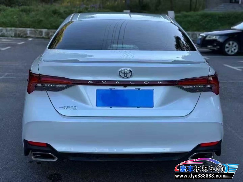 22年丰田亚洲龙轿车抵押车出售