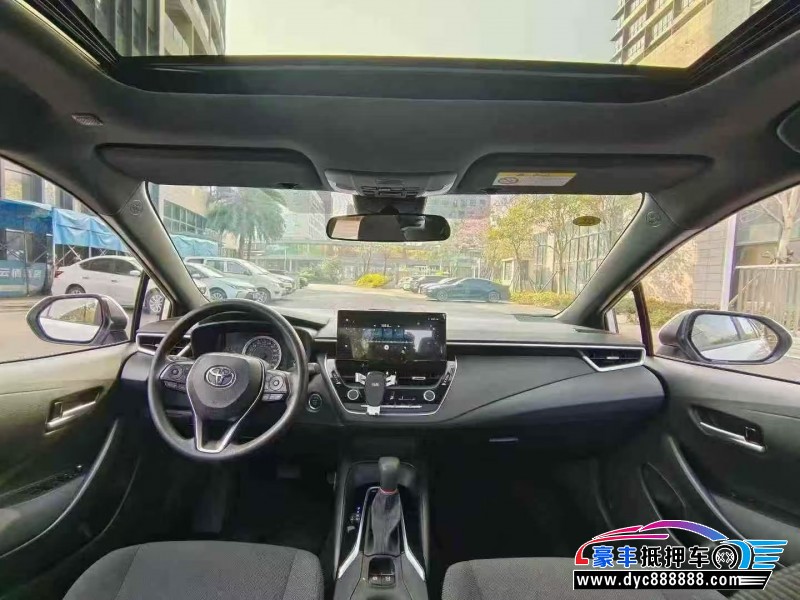 24年丰田雷凌轿车抵押车出售