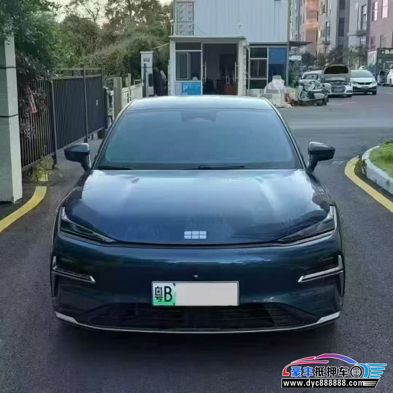 抵押车出售25年吉利银河轿车