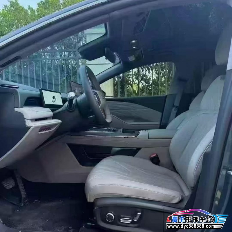 25年吉利银河轿车抵押车出售