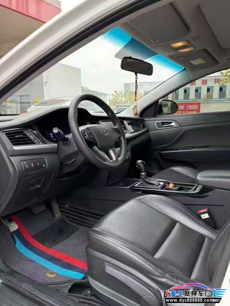 20年现代名图轿车抵押车出售