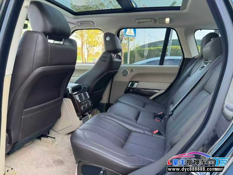 17年路虎揽胜行政轿车抵押车出售