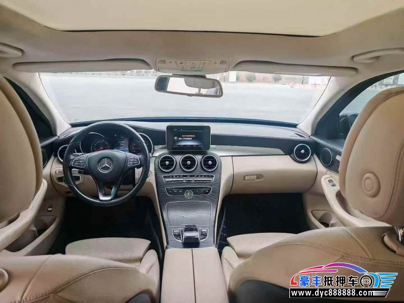 17年奔驰C轿车抵押车出售