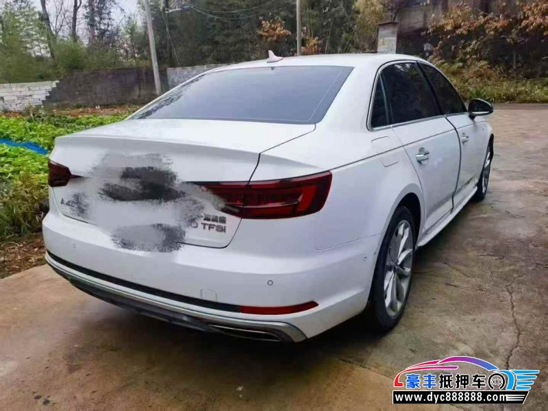 19年奥迪A4L轿车抵押车出售