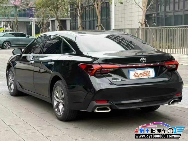 22年丰田亚洲龙轿车抵押车出售