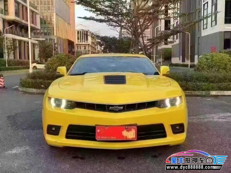 16年雪佛兰科迈罗轿车抵押车出售