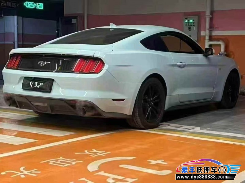 16年福特野马轿车抵押车出售