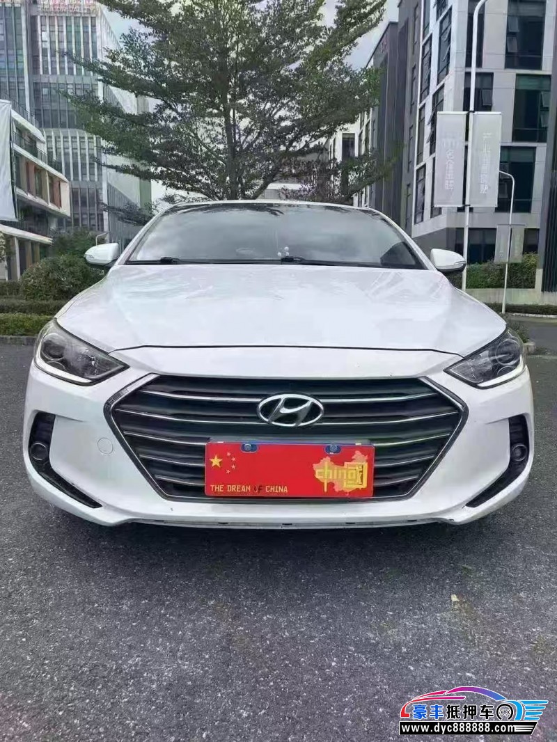 17年现代领动轿车抵押车出售