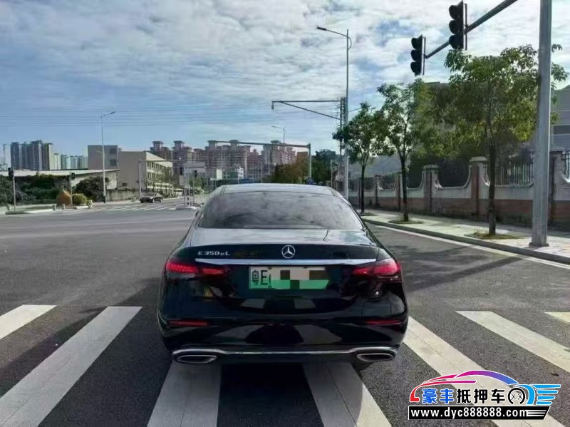 21年奔驰E轿车抵押车出售