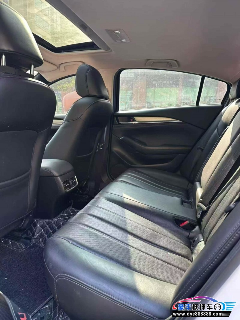 20年马自达阿特兹轿车抵押车出售