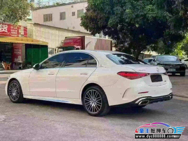 24年奔驰C轿车抵押车出售